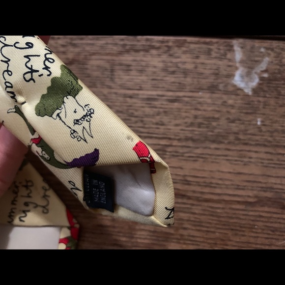 Vintage Arkle Scotland Shakespeare Plays Silk Tie - Picture 12 of 12